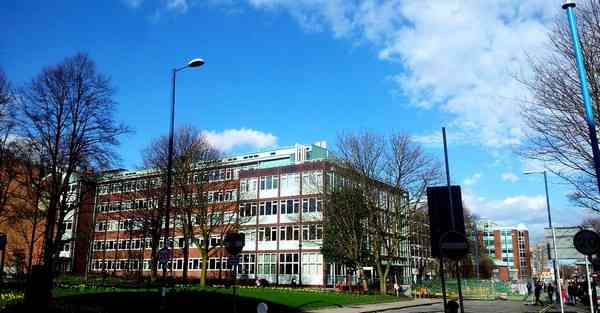 给孩子拍摄mv多少钱