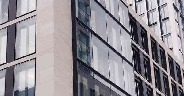 现场拍女生纹脸的视频