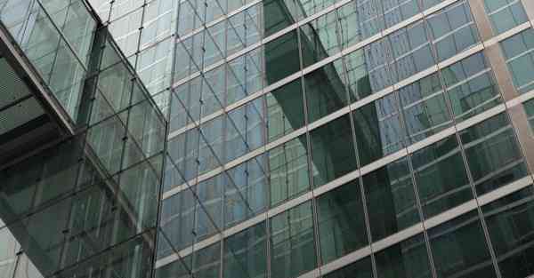 人会不会突然得胃癌_人会不会突然开窍变得很聪明